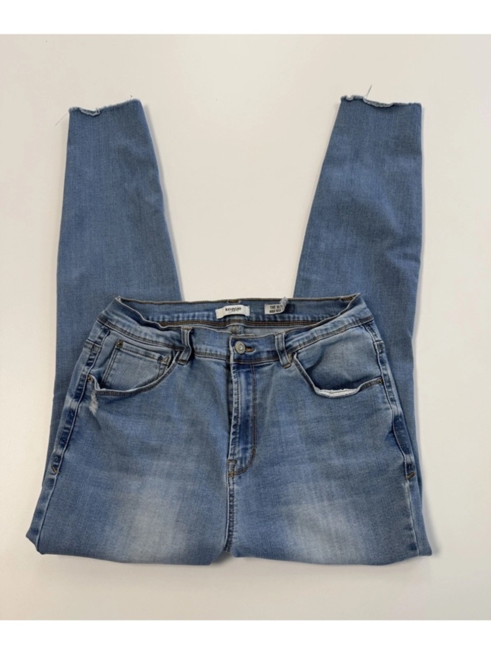 Kensie Jeans Ultimate High Rise Skinny Distressed Stretchy Rips Size 10/30